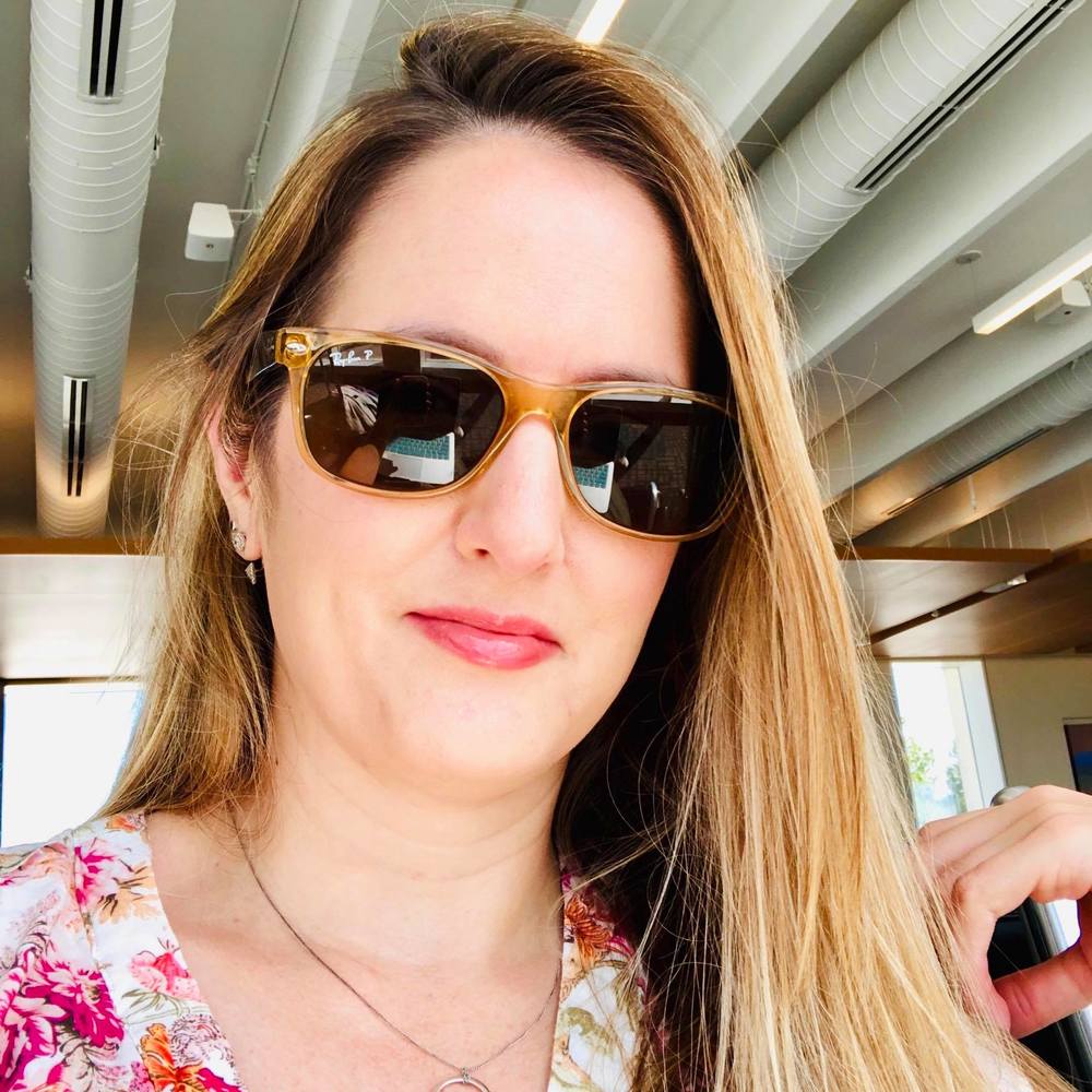 Meet your Posher, Jillian